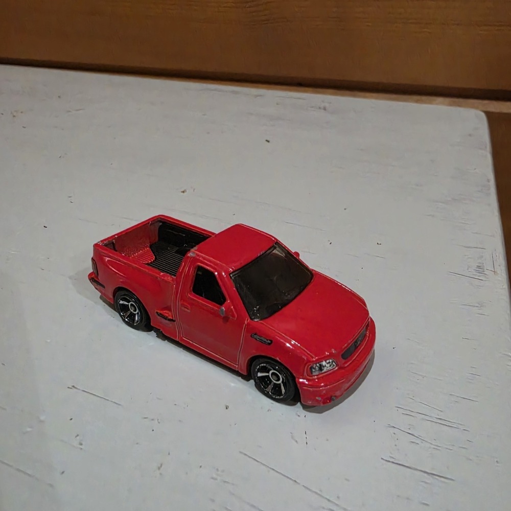 2020 Red 99 Ford F-150 SVT Lightning Collectible 1/64 Scale Diecast